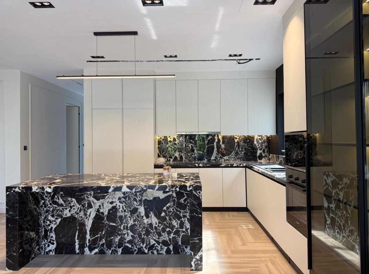 Modern kitchen renovation Dubai